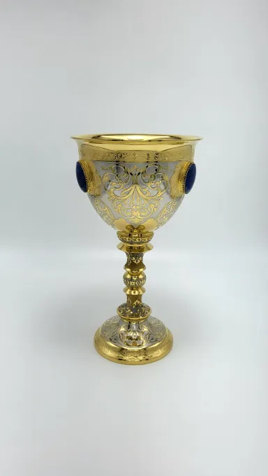 Кубок со вставками (лазурит, золото), Златоуст